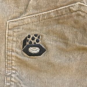 Men’s mountain hardwear khaki corduroy pants